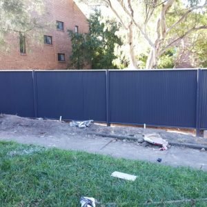 COLORBOND-FENCE-1