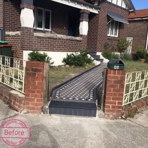 PICKET FENCE 18