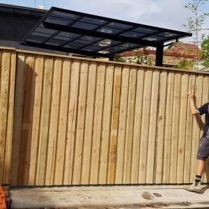 TIMBER PALING FENCE 21