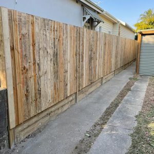 TIMBER PALING FENCE 38